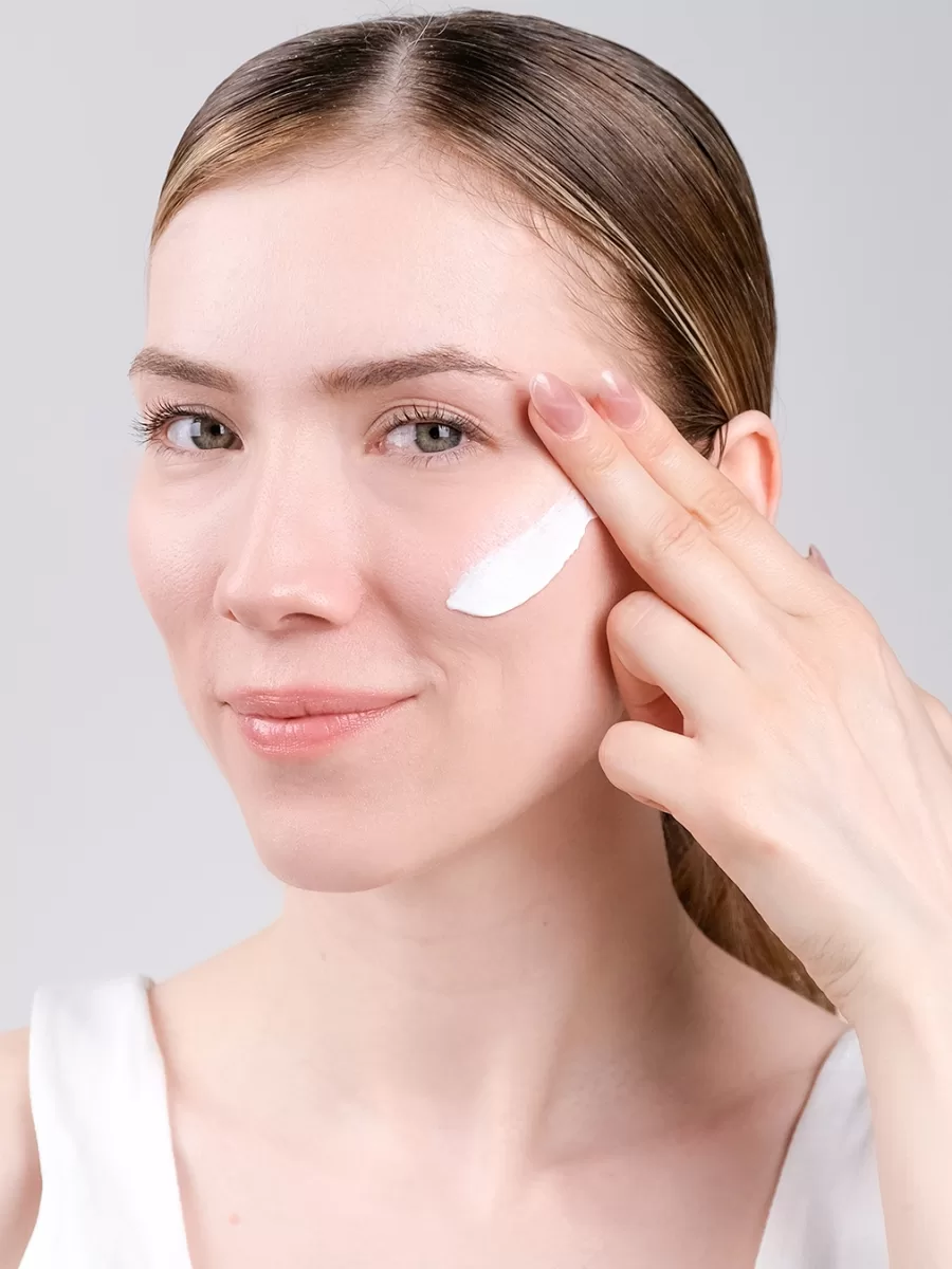Солнцезащитный крем Nishlady Sun Cream SPF 50+ 50 мл