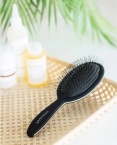 Щетка для волос Framar Detangle Brush Black to the Future